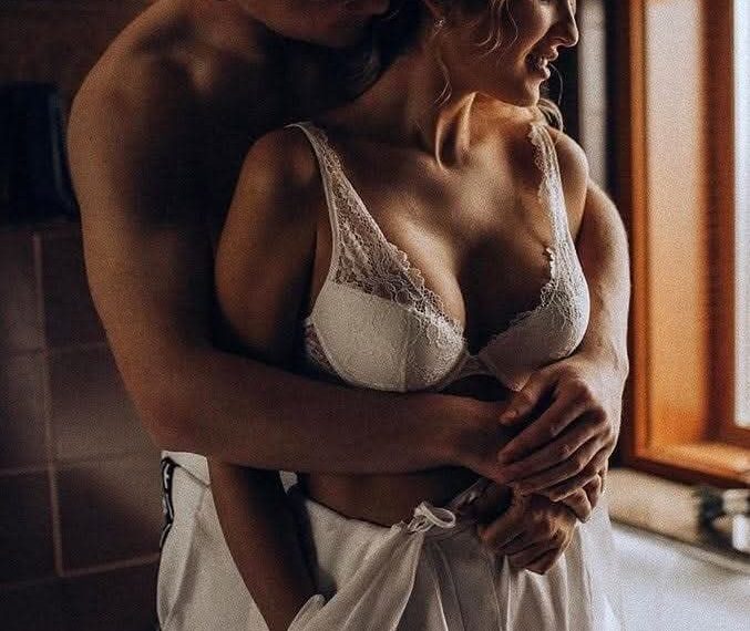पति ने दोनों छेद को चोद डाला-Wife Anal sex